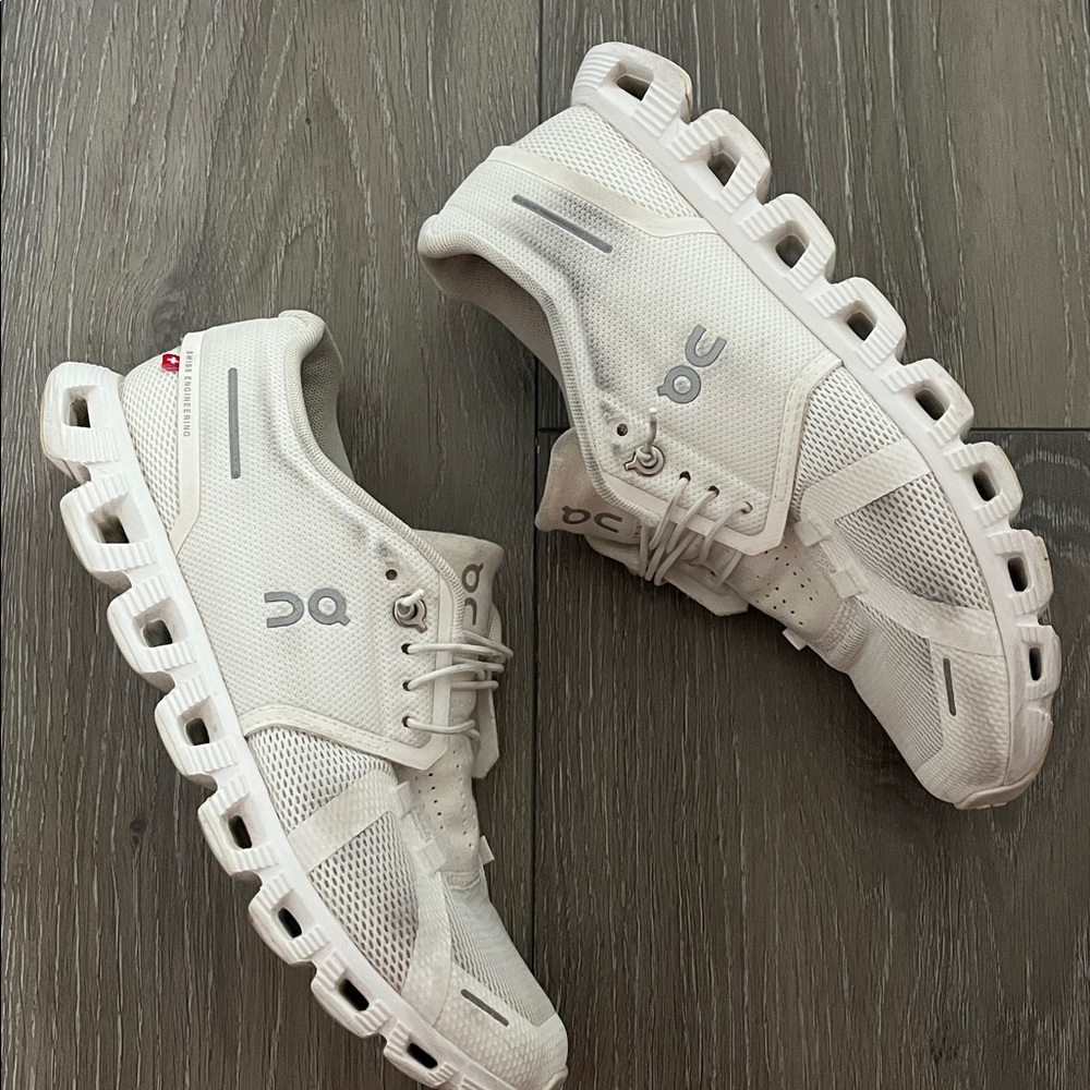 On Cloud Sneakers - image 3